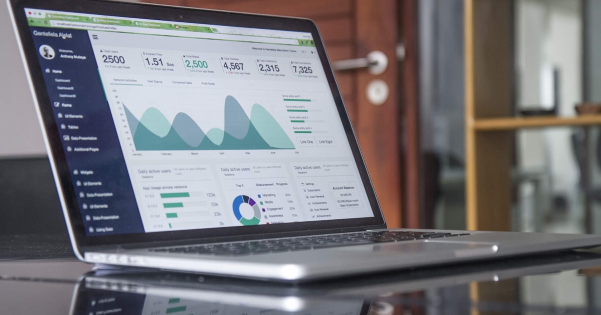 The AI-Assisted Media Buyer: What Actually Changes in 2026